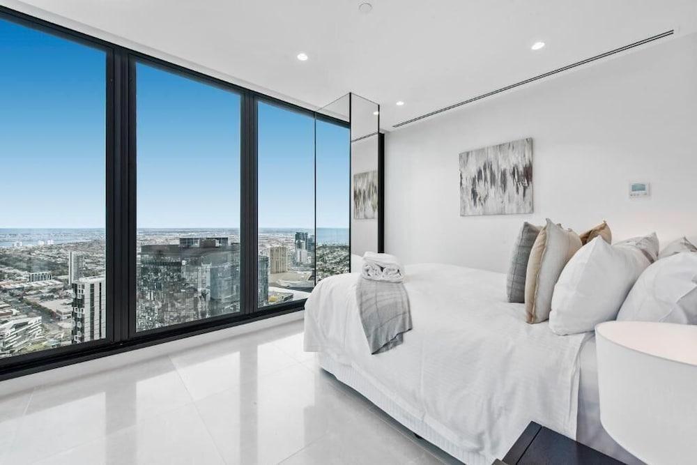 Melbourne City Apartments Panoramic Skyview Penthouse