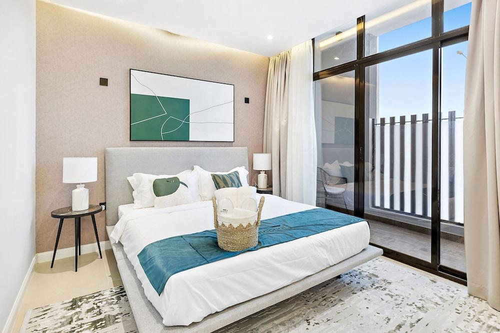 Mabaat - Al Malqa - 384