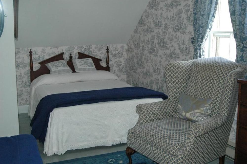 The Garrison House Inn