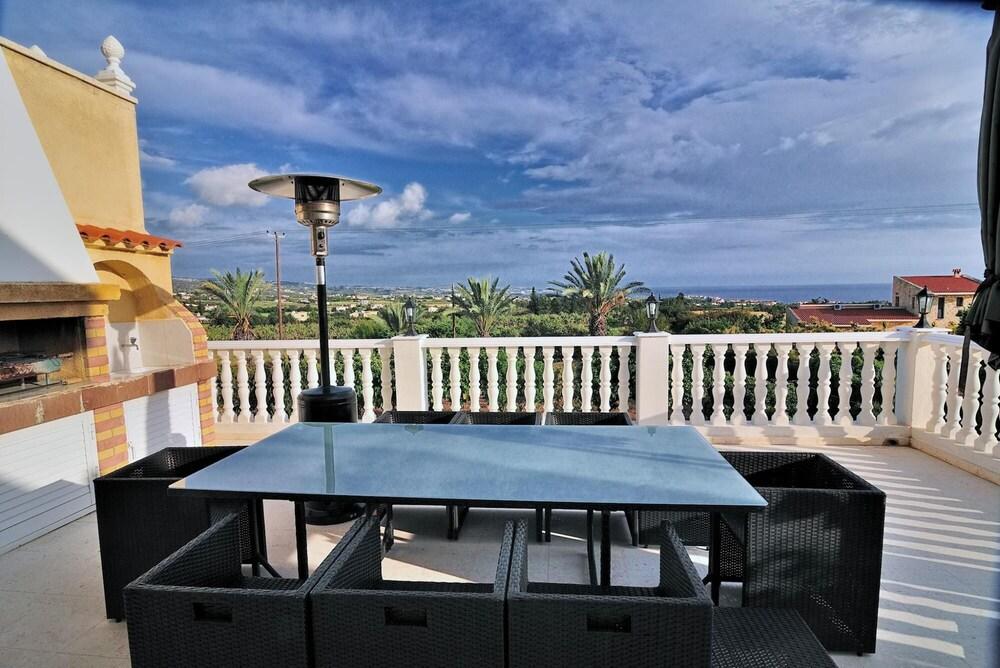 Villa Stalo in Peyia