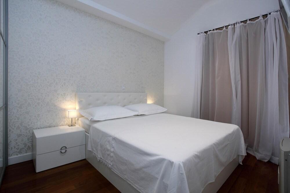 Villa Nel Mare Makarska