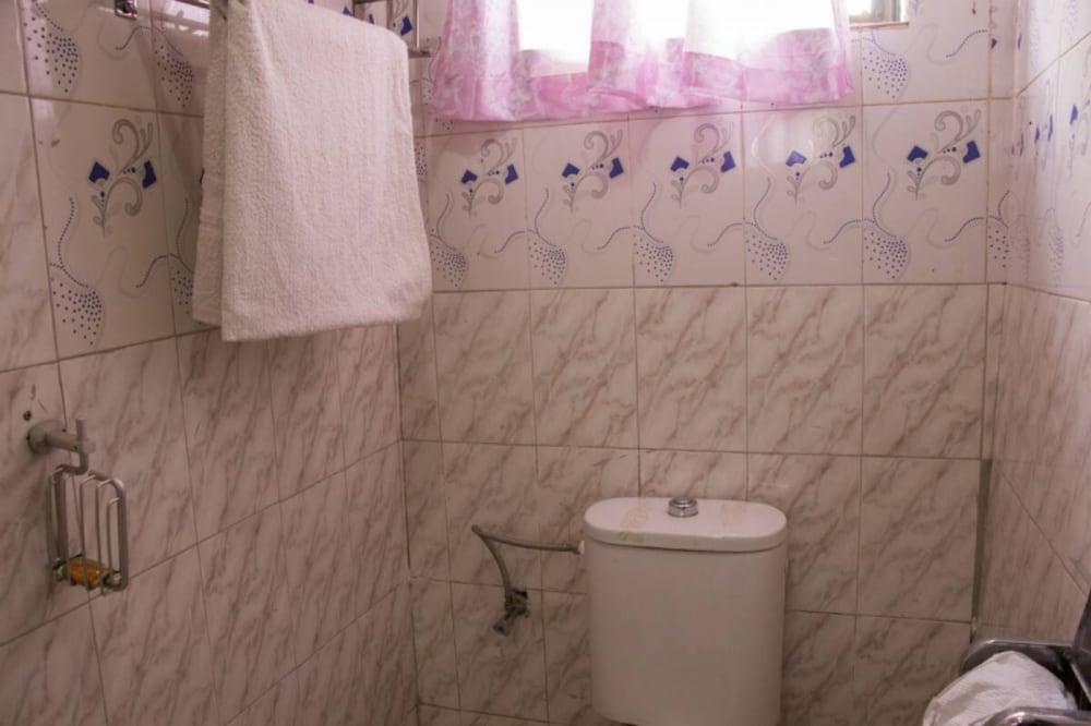 Turaco Intercounty Resort