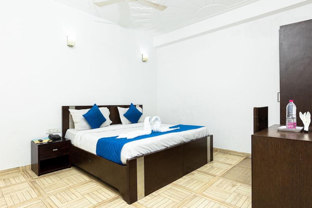 Hotel Era Mahipalpur