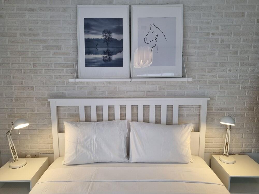 Terra Pool Apartments