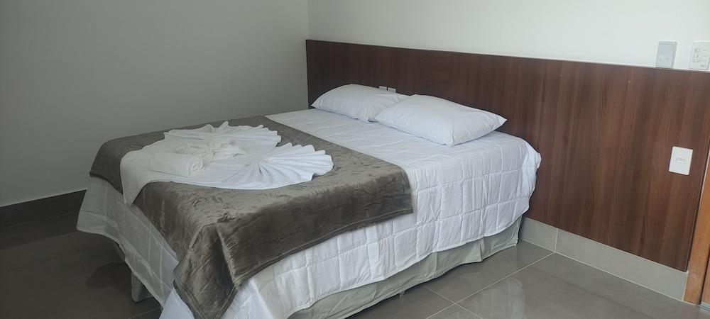 Hotel Esmeralda Verde