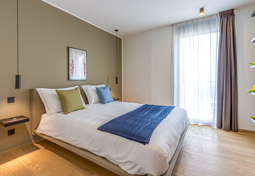 Icon H 601 Suite Executive