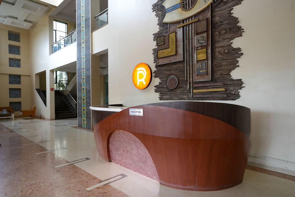 Rester Select Chakan