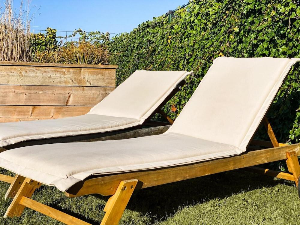 Family Villa Near the Ijsselmeer and Forrest With 5 Bathrooms