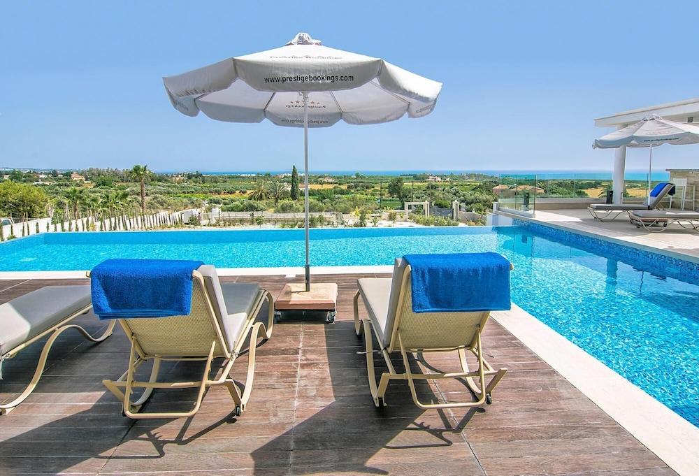 Villa Avyana in Peyia