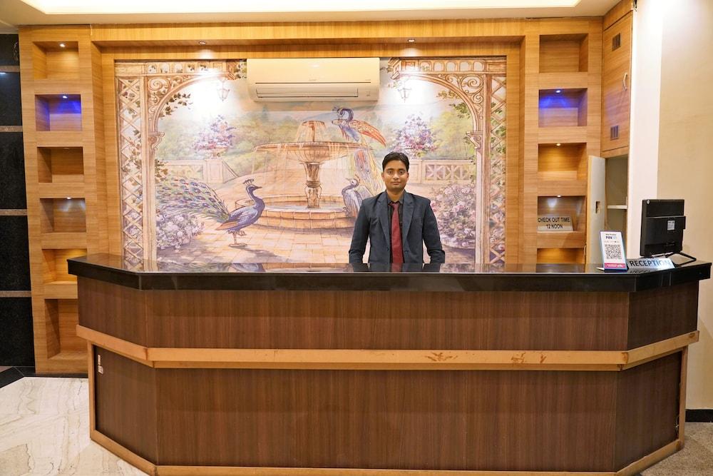 The Grand Manmuralidhar