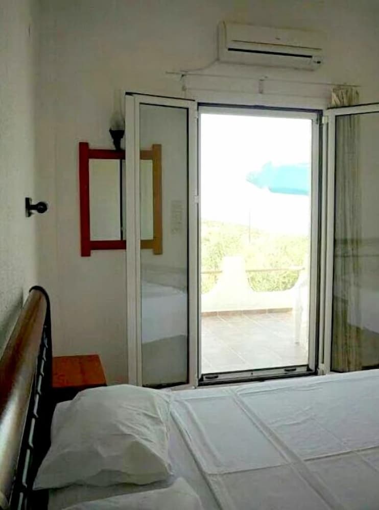 Kassandra Garden Residence