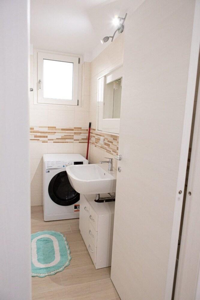 Meteor Flat Studio With Open Space