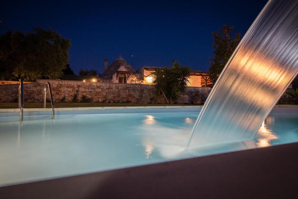 TD Villa Luna Trulli With Large Pool