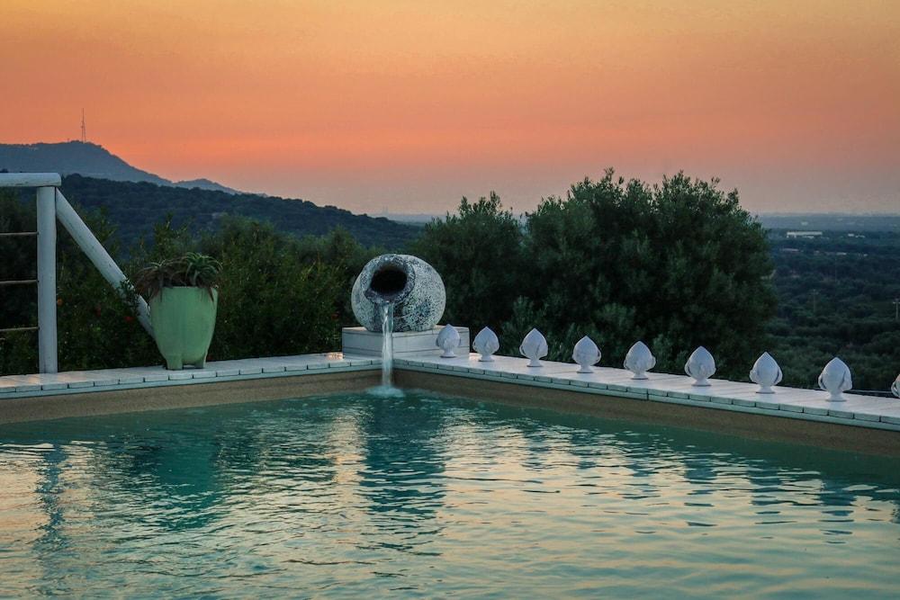 TD Casa Torchiano Hilltop Pool With Sea View