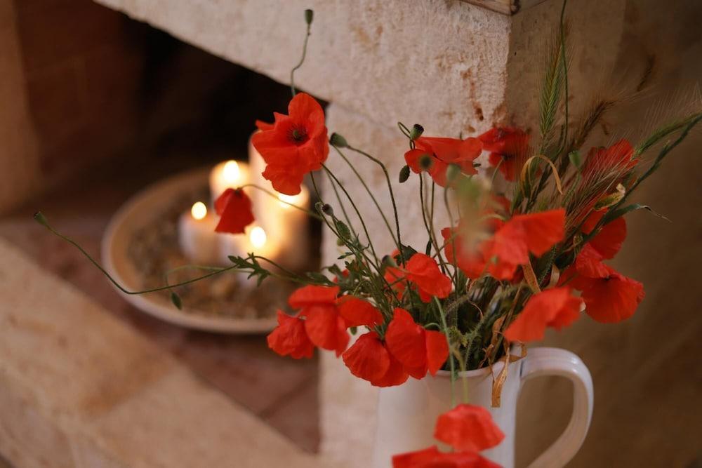 TD Dimora di Genna Trulletto With Lush Garden Pool