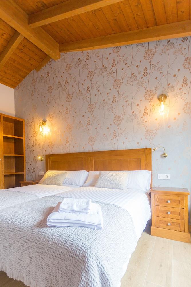 Casa da Ponte de Penas