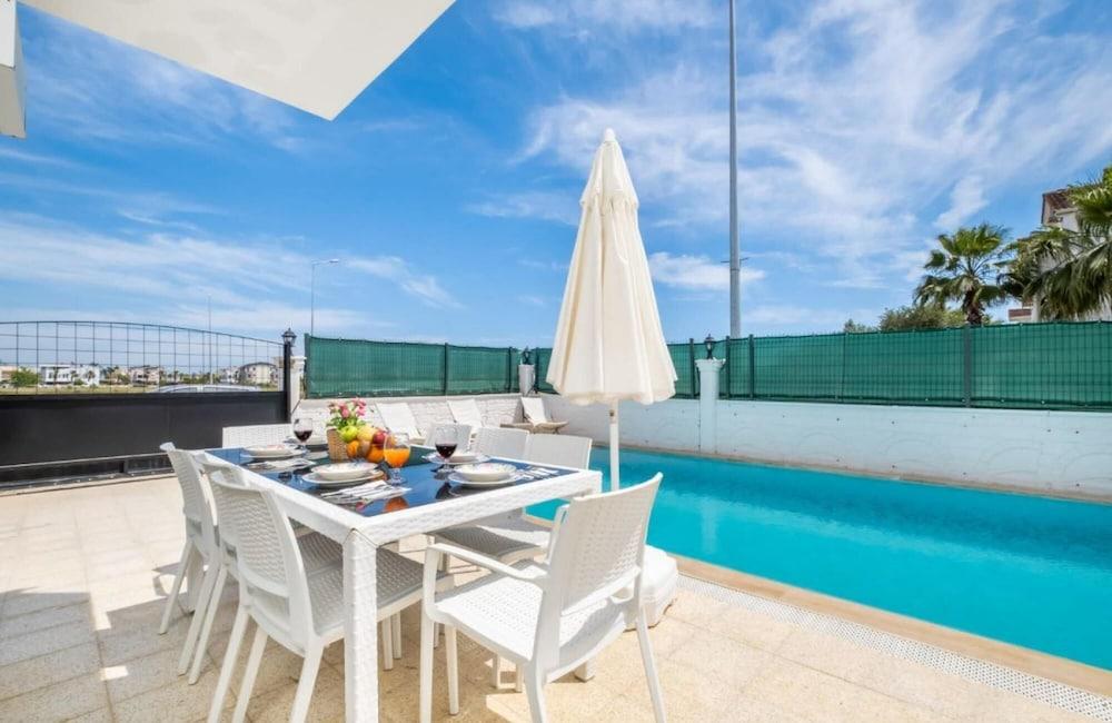 Dazzling Villa With Private Pool in Antalya