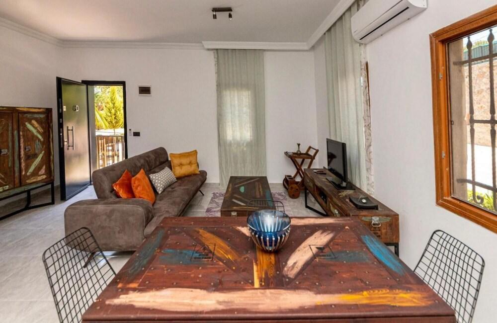 Fancy House With Shared Pool Surrounded by Nature in Bodrum