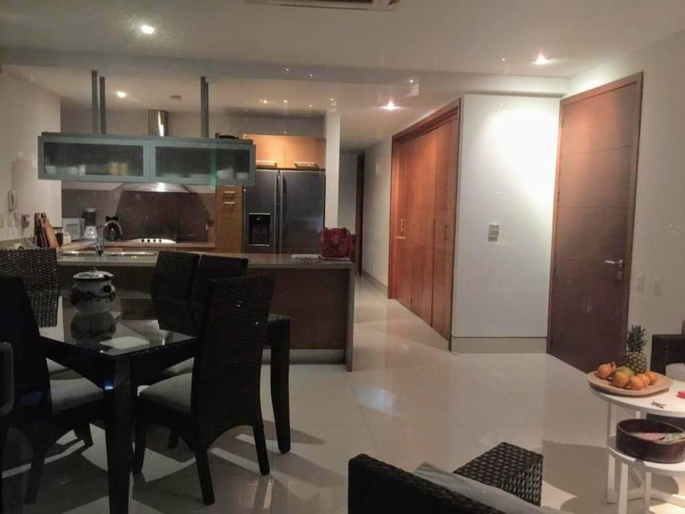 Sea Terraces Luxury Suites