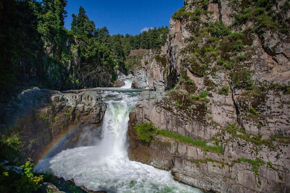 The Mountridge Resort Aharbal