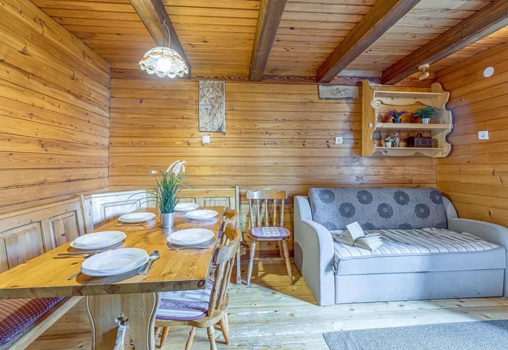 Chalet Snowflake III 20m From Ski Trail