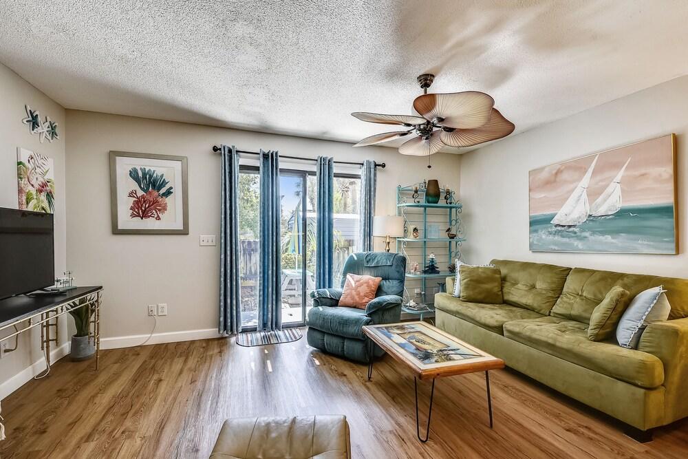 Liberty Beach by Book That Condo