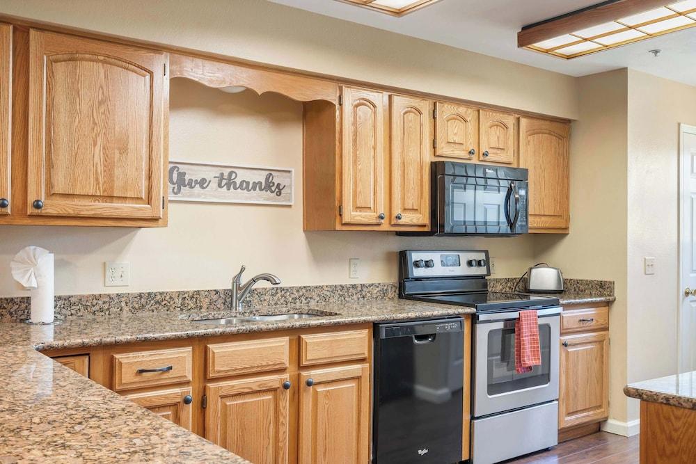 Foothills Tranquility - On-site Amenities Access