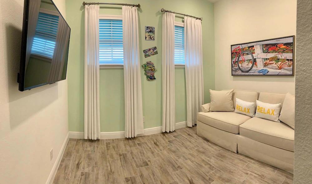 Krows Nest Near Disney World & Universal!