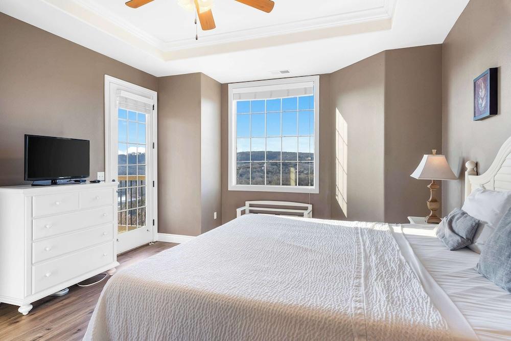 Sunset Retreat - 3 Min From Silver Dollar