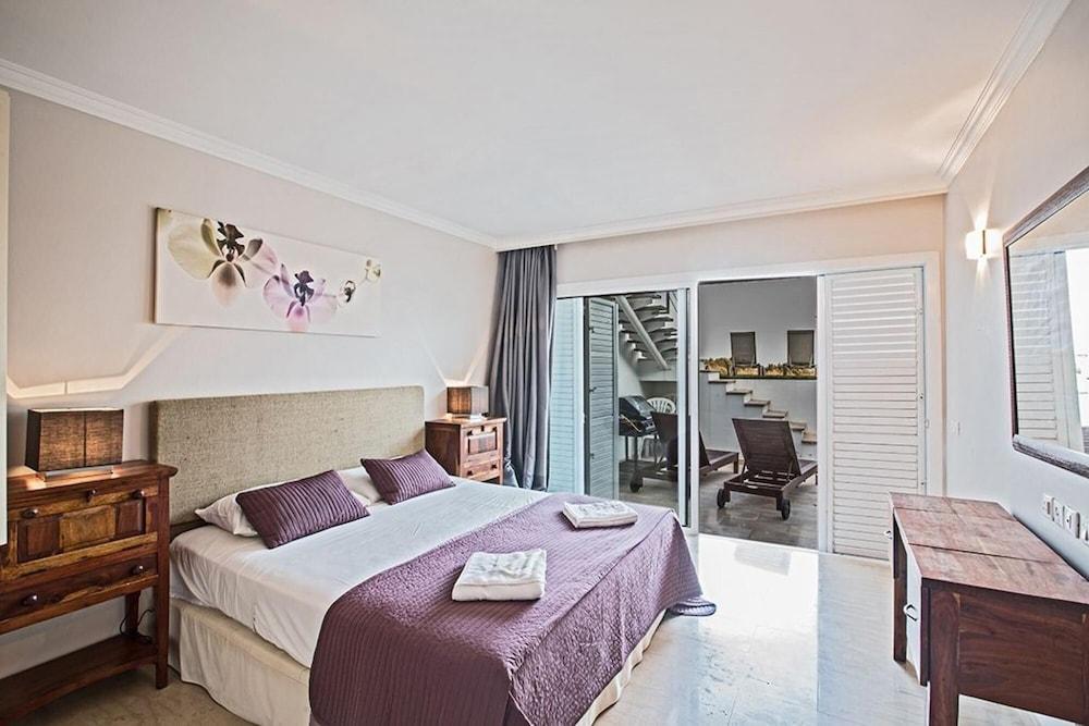 Villa Selina AQ Nv28