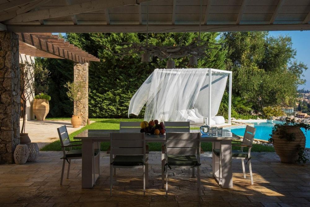 Corfu Private Villas Villa Piedra