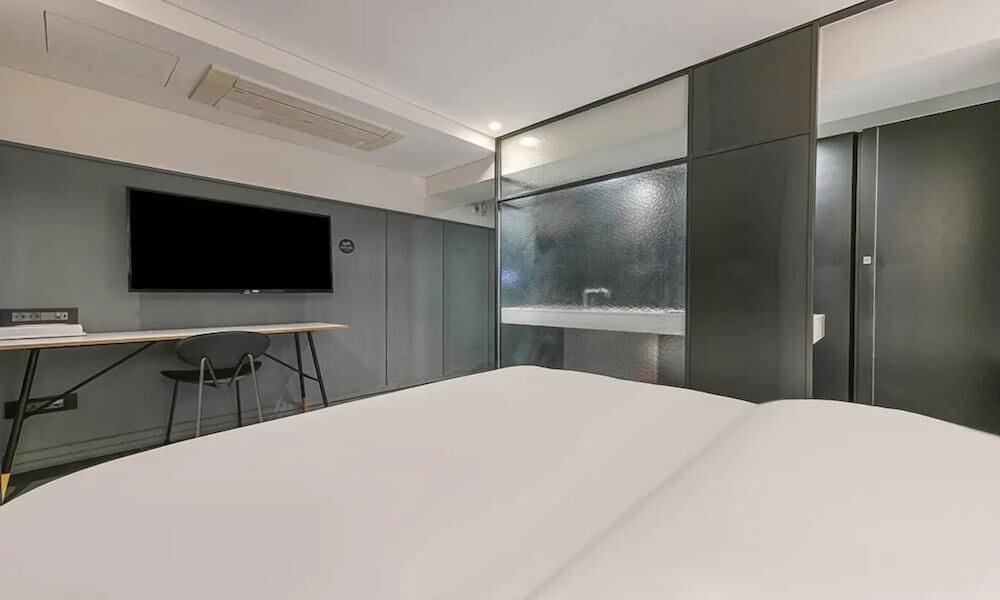 Sillim Dominic Hotel