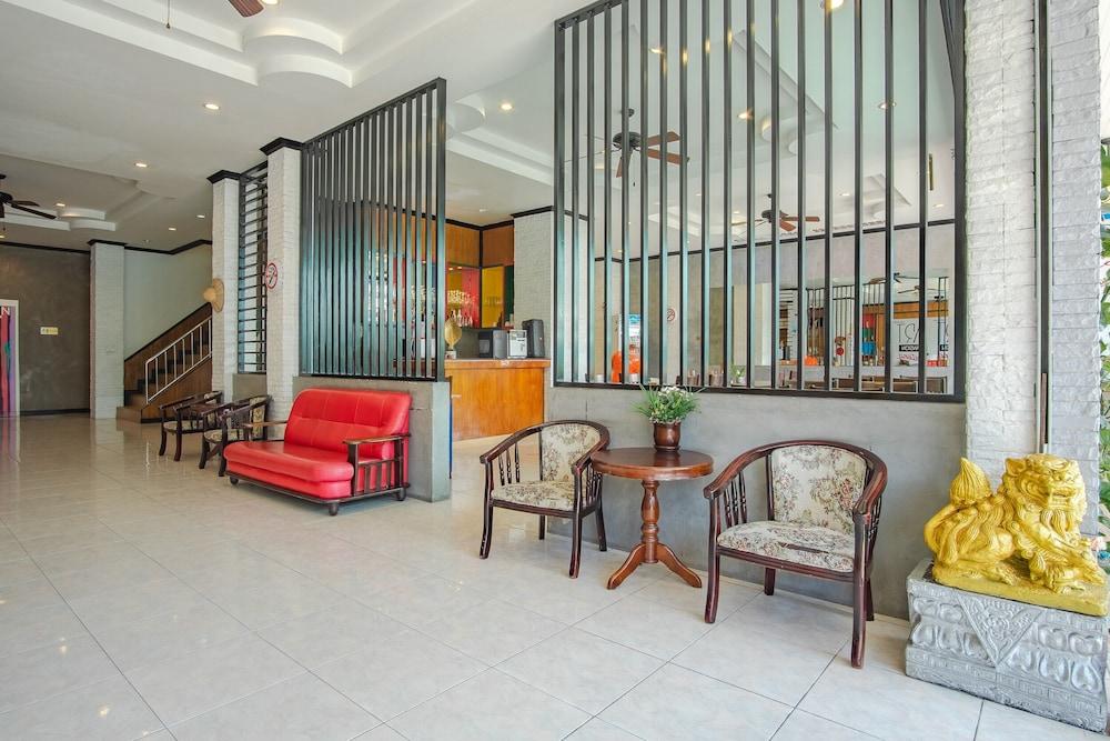 Art Mansion Patong Hotel