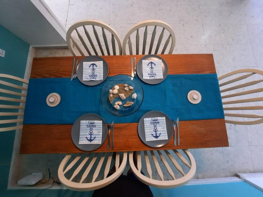 Sea-Esta Seaview Apartment