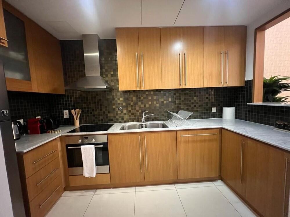 1B-Iris Blue-603 by bnbme homes