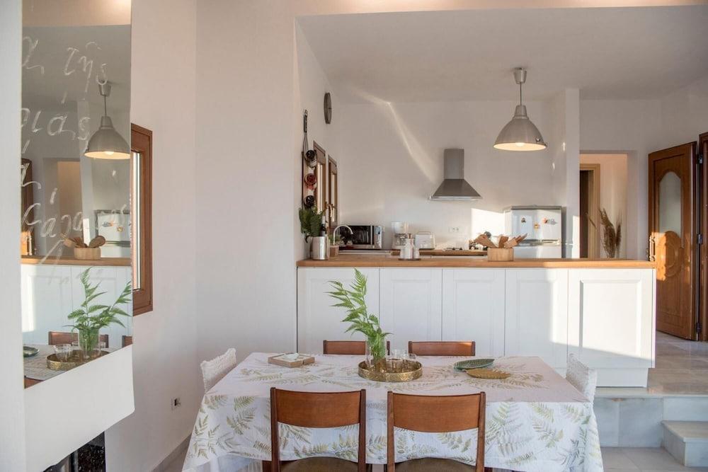 Skiathea Villas Villa A