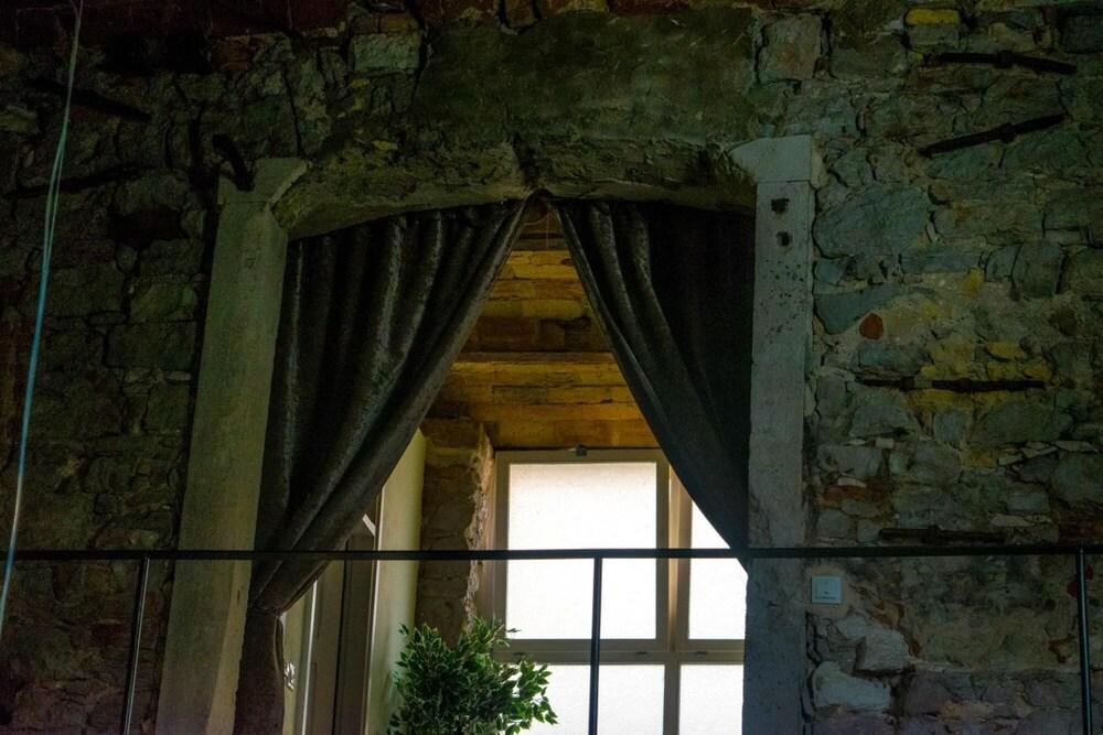 Villa Jelsa Palace in Jelsa