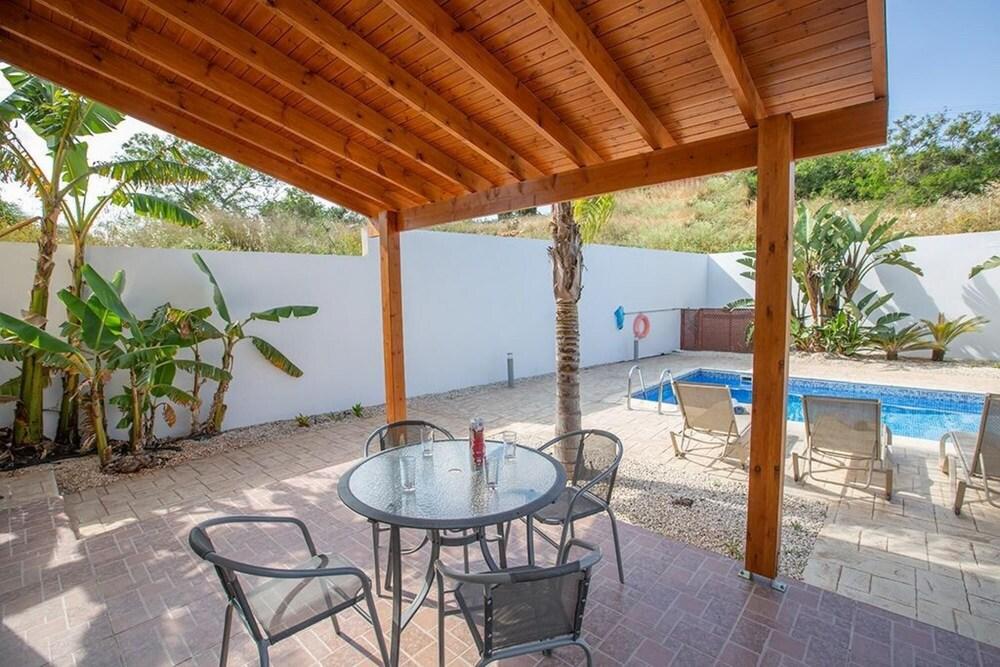 Villa Perivoli AQ AV6