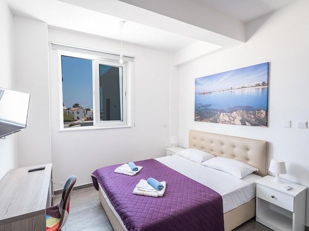 Villa Desi AQ Prpo490a