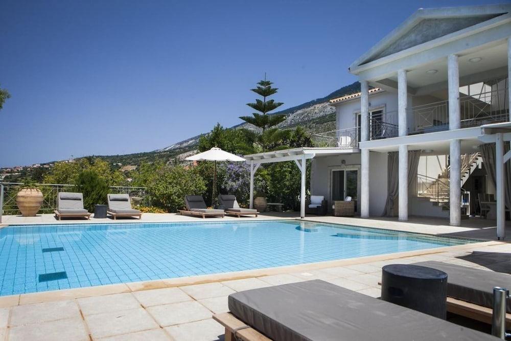 Kefalonia Villa Collection Zeus Temple