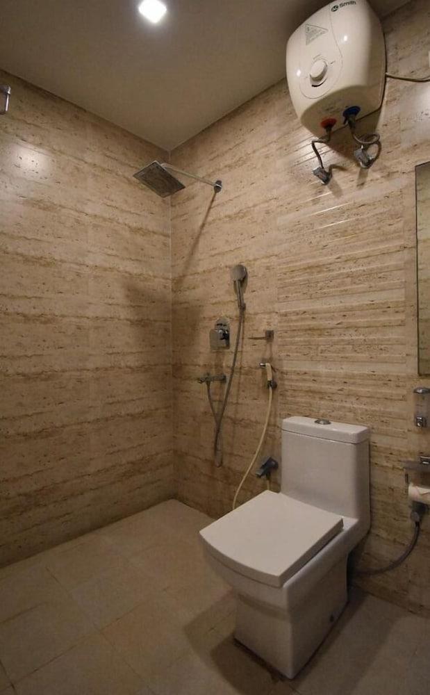 Hotel Sheldon International