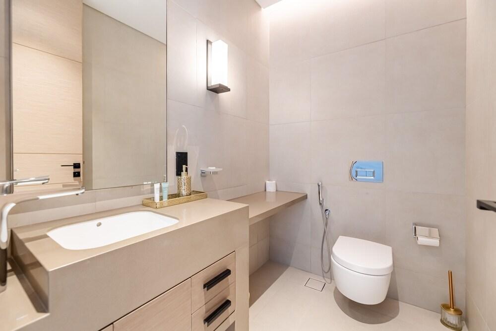 Massive 4 Beds Sea View The Address JBR