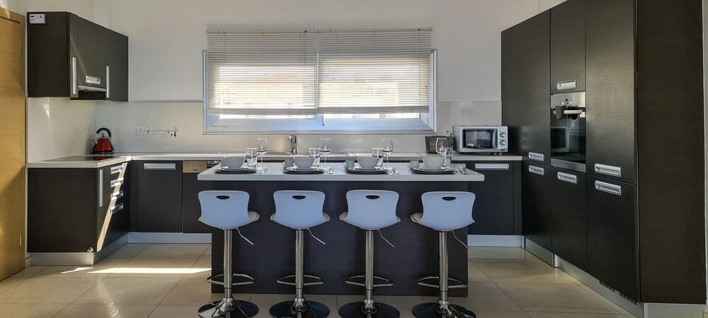 Phaedrus Living Seafront Pallini Court