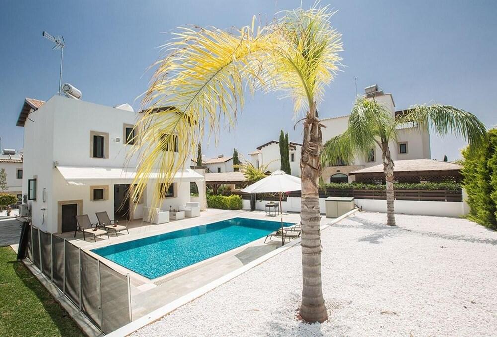 Villa Shona AQ Agv19