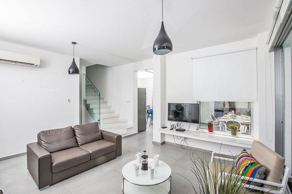 Villa Kia AQ Ccv1 in Protaras