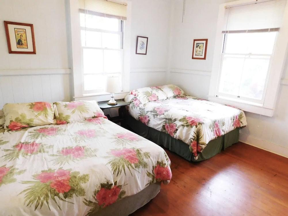 Pahala Plantation Cottages