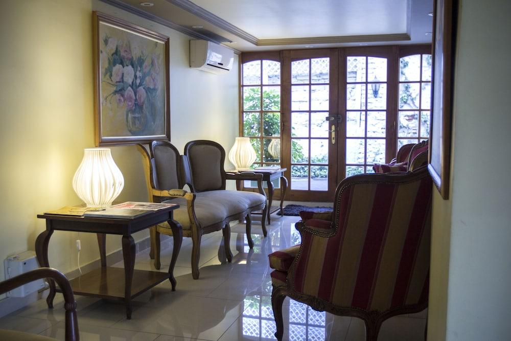 VO Hotel Barrio Italia