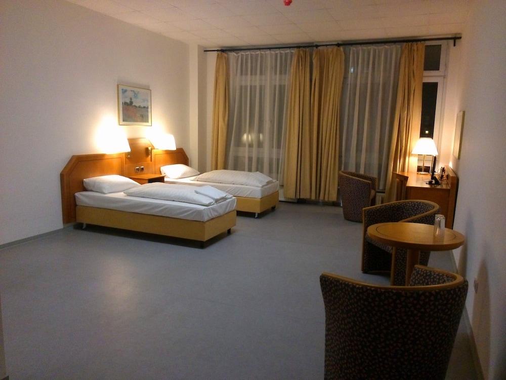 Willy Hotel Frankfurt