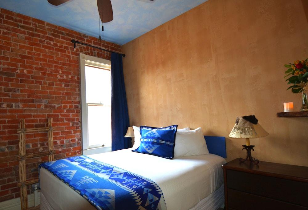 The Grand Highland Hotel