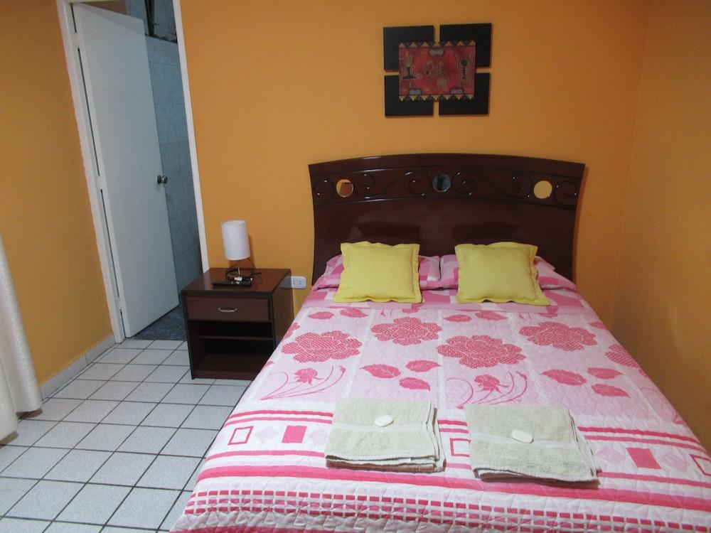 Kurmi Hostel Lima Airport